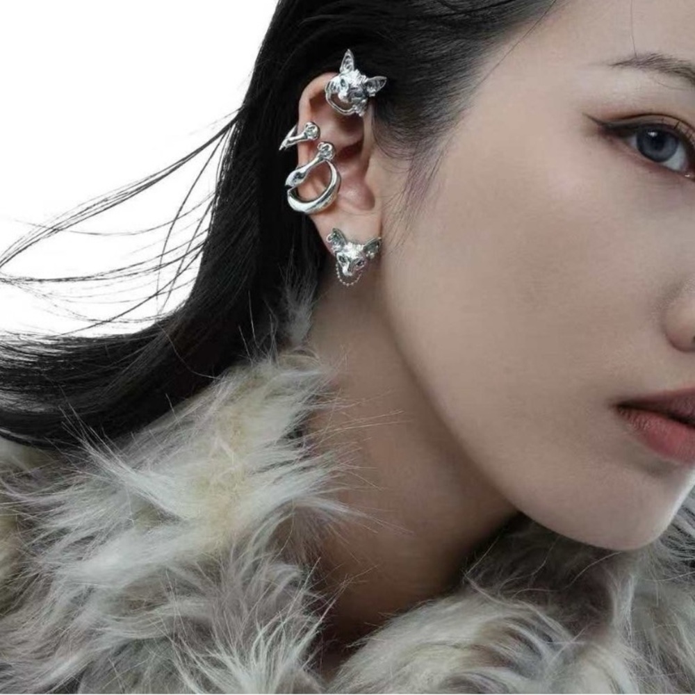 Silver Fox Ear Cuff Set — Women's Silver Animal Motif Earrings